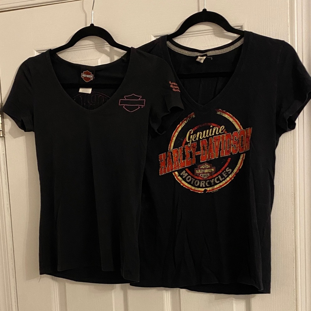 Harley-Davidson Women's Black and Red Short Sleeve Tees